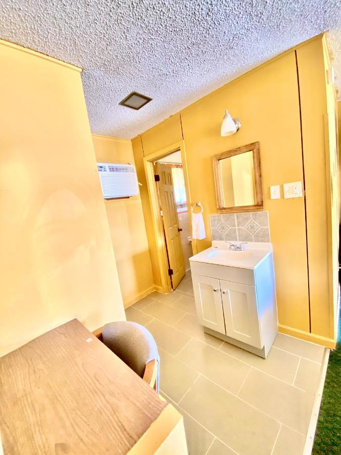 Tropic Motel Aransas Pass Extérieur photo